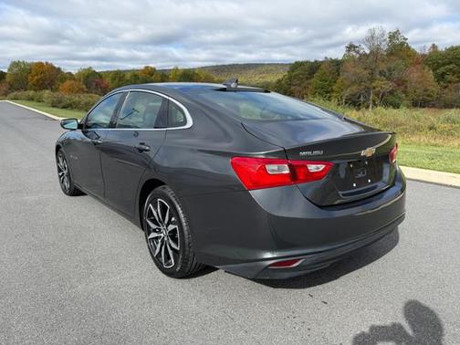 2017 Chevrolet Malibu 1LT