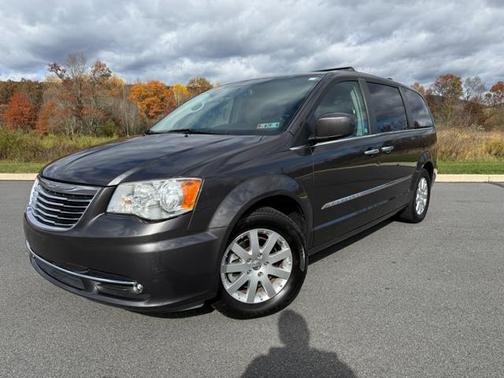 2015 Chrysler Town & Country Touring