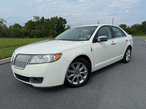 2012 Lincoln MKZ Base