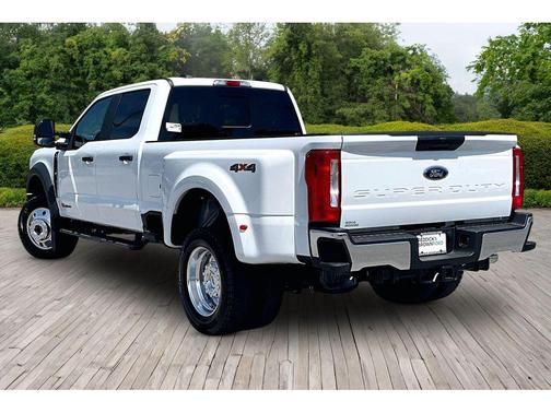 Oxford White 2026 Ford F-450 XL