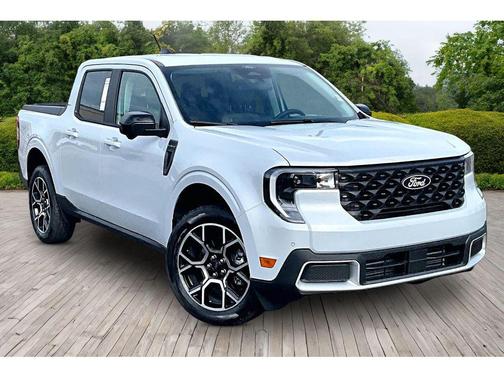 Space White Metallic 2026 Ford Maverick Lariat