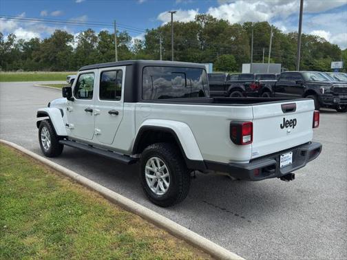 2023 Jeep Gladiator Sport S