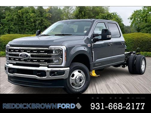 Carbonized Gray Metallic 2026 Ford F-350 Lariat Truck