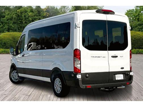 2025 Ford Transit-350 XLT
