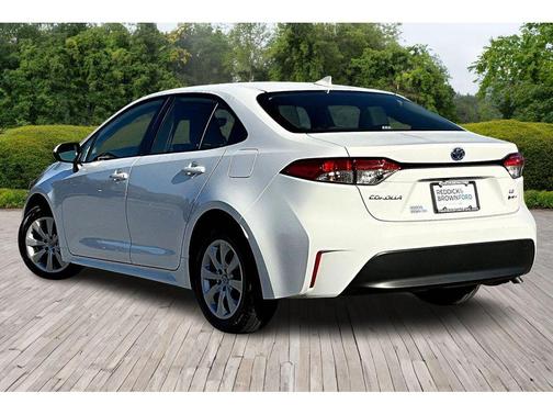 2025 Toyota Corolla Hybrid LE