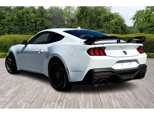 2025 Ford Mustang Dark Horse Fastback