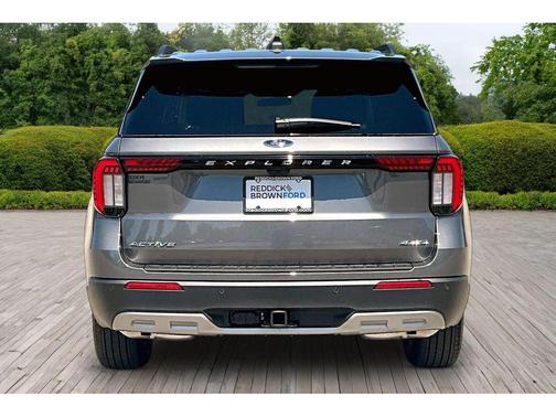 Carbonized Gray Metallic 2026 Ford Explorer Active