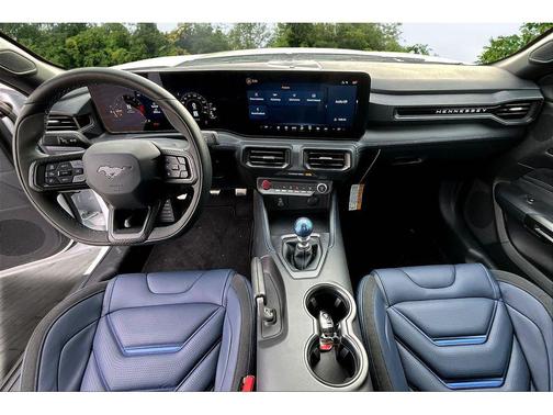 2025 Ford Mustang Dark Horse Fastback