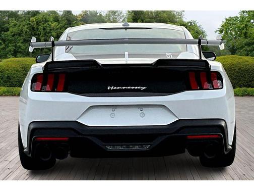 2025 Ford Mustang Dark Horse Fastback