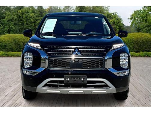 2024 Mitsubishi Outlander
