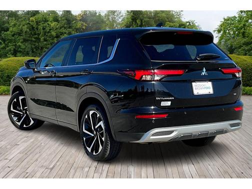 2024 Mitsubishi Outlander