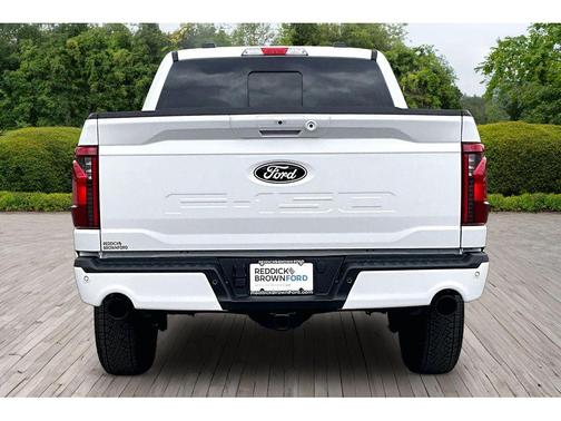 Oxford White 2026 Ford F-150 XLT