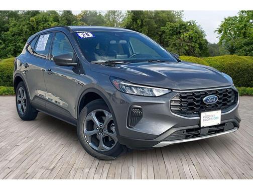 Carbonized Gray Metallic 2025 Ford Escape ST-Line