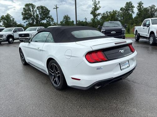 2022 Ford Mustang EcoBoost Premium