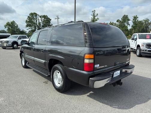 2004 GMC Yukon XL 1500 SLT