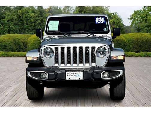 2023 Jeep Gladiator Overland