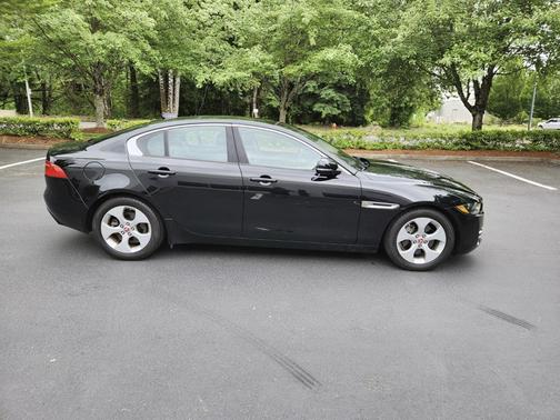 2017 Jaguar XE 20d
