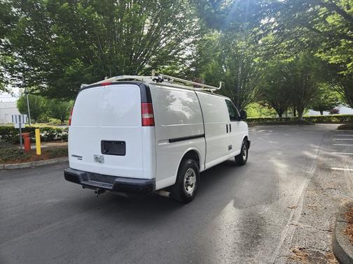 2016 Chevrolet Express 2500 Work Van