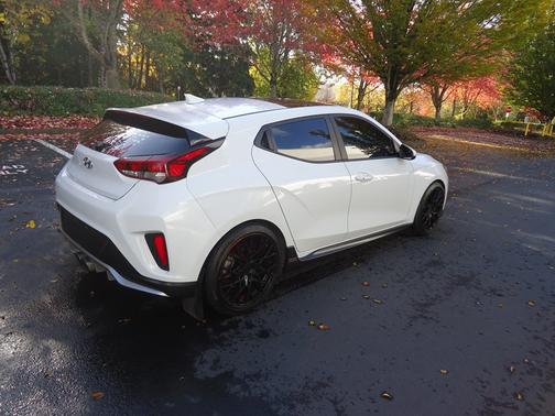 2019 Hyundai Veloster Turbo Ultimate
