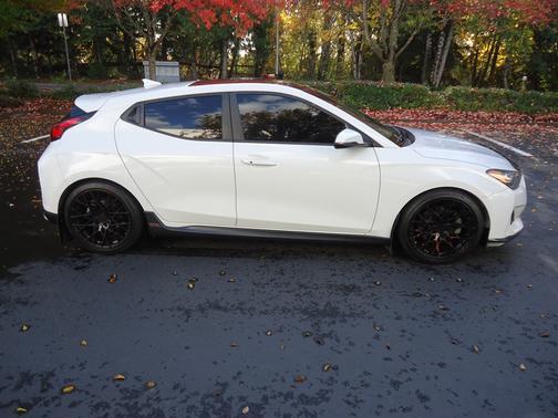 2019 Hyundai Veloster Turbo Ultimate