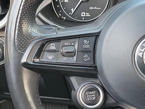 2022 Alfa Romeo Stelvio Ti