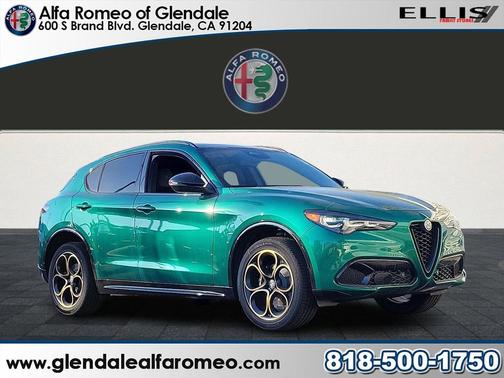 2025 Alfa Romeo Stelvio Sprint AWD