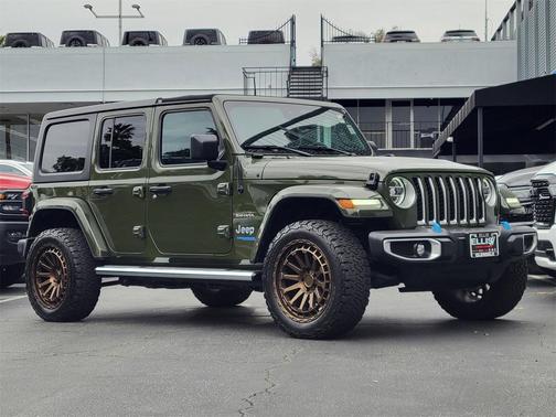 2022 Jeep Wrangler Unlimited 4xe Sahara