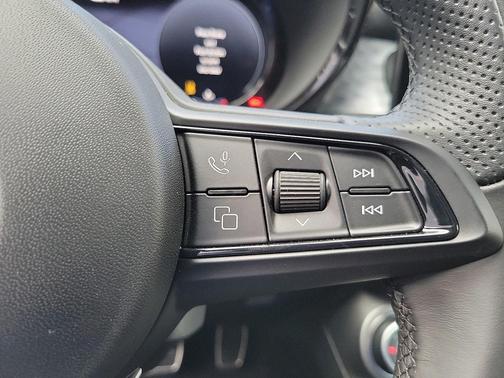 2025 Alfa Romeo Tonale AWD