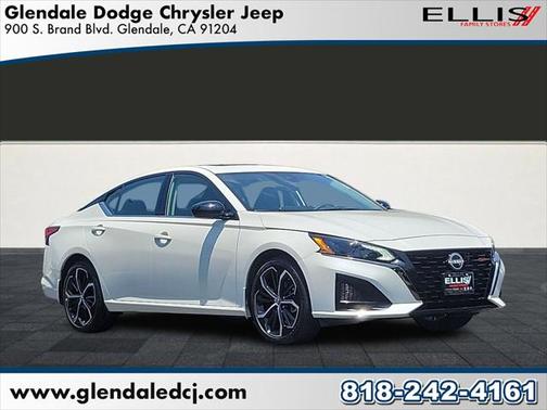 2025 Nissan Altima SR FWD