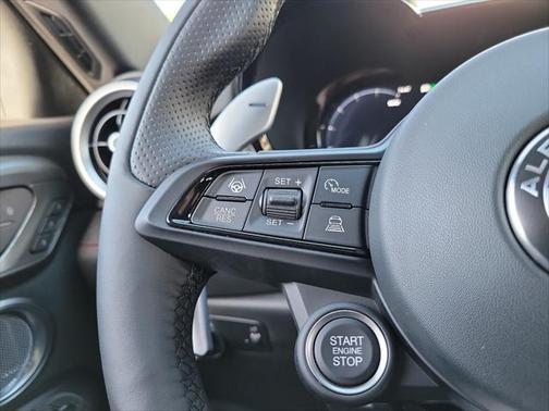 2025 Alfa Romeo Tonale Special Edition Tributo Italiano EAWD