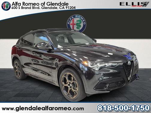 2025 Alfa Romeo Stelvio Sprint AWD