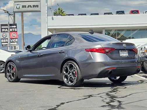2022 Alfa Romeo Giulia Ti