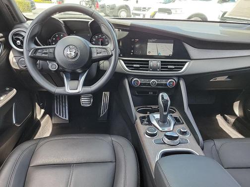 2022 Alfa Romeo Giulia Ti
