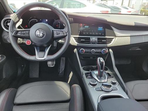 2024 Alfa Romeo Giulia Ti