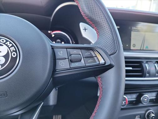 2024 Alfa Romeo Stelvio Ti
