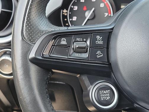 2022 Alfa Romeo Stelvio Ti