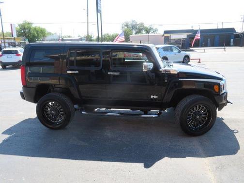 2007 Hummer H3 Base