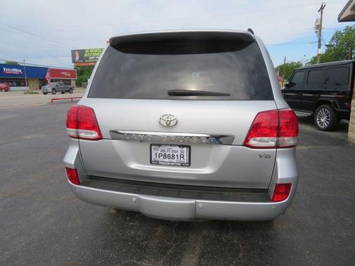 2011 Toyota Land Cruiser Base