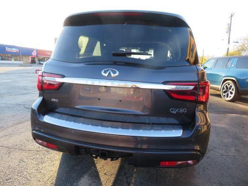 2024 INFINITI QX80 SENSORY AWD
