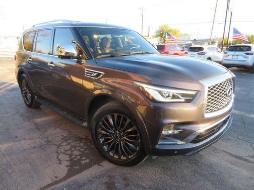 2024 INFINITI QX80 SENSORY AWD