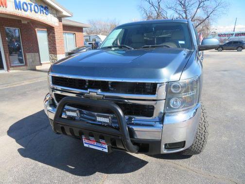 2009 Chevrolet Silverado 2500 LTZ Crew Cab