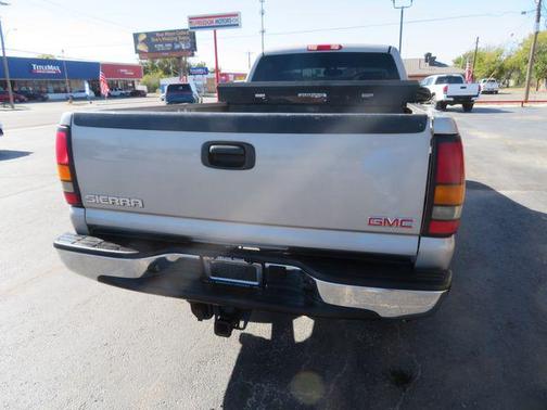 2004 GMC Sierra 2500 SLE H/D