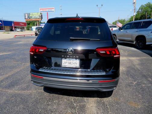 2022 Volkswagen Tiguan 2.0T SE