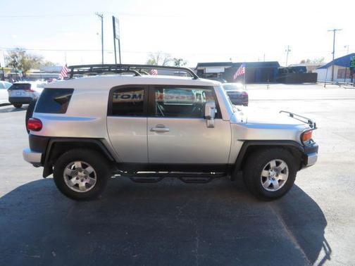 2008 Toyota FJ Cruiser Base