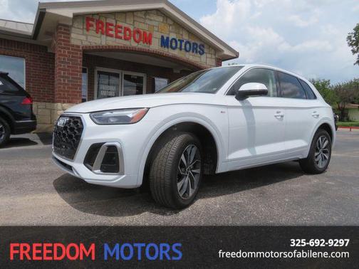 2023 Audi Q5 45 S line Premium Plus