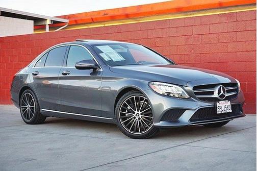 Photo 2 of 36 of 2019 Mercedes-Benz C-Class C 300