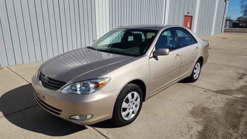 2004 Toyota Camry SE