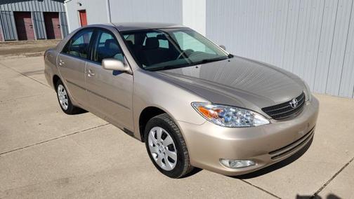 2004 Toyota Camry SE