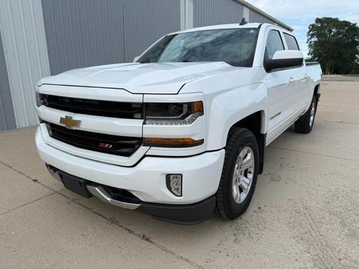 2017 Chevrolet Silverado 1500 2LT