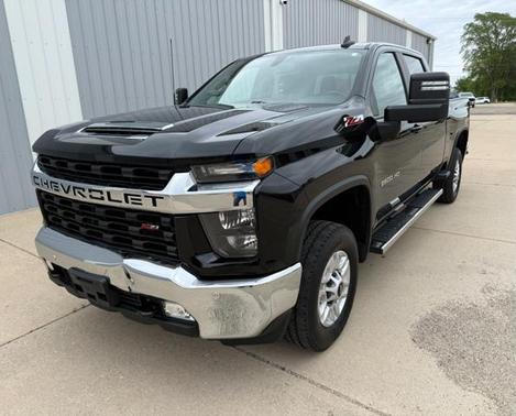 Black 2022 Chevrolet Silverado 2500 LT